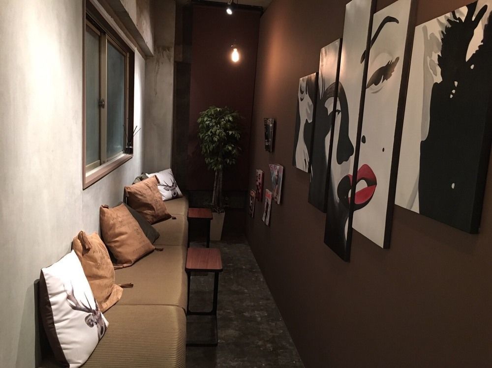 Хостел Book Tea Bed Ginza Токіо Екстер'єр фото