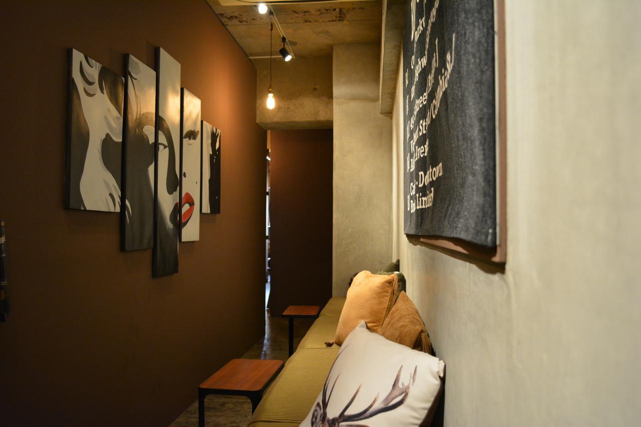 Хостел Book Tea Bed Ginza Токіо Екстер'єр фото