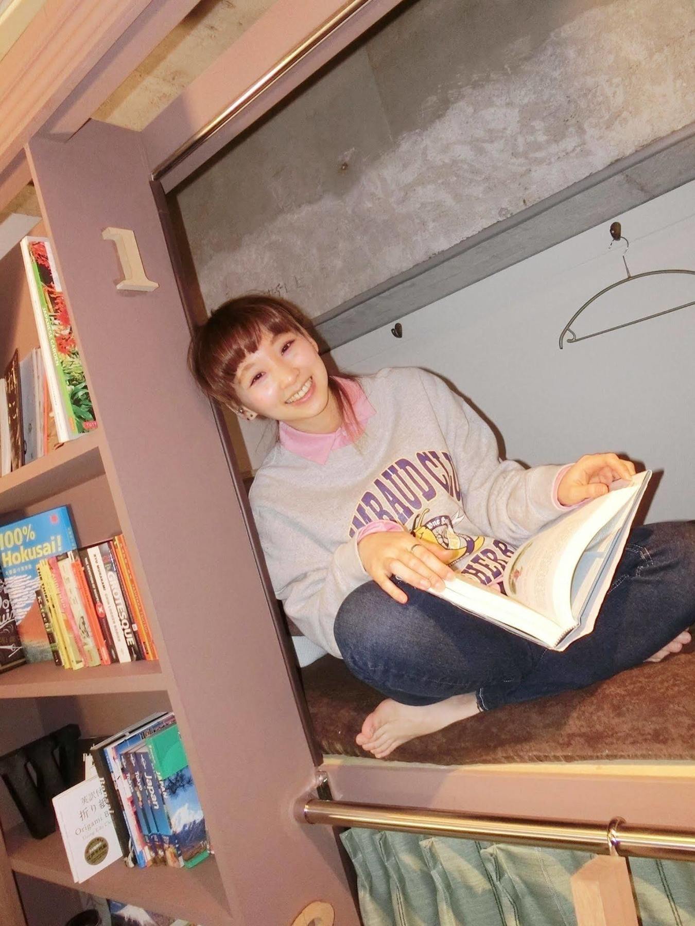 Хостел Book Tea Bed Ginza Токіо Екстер'єр фото